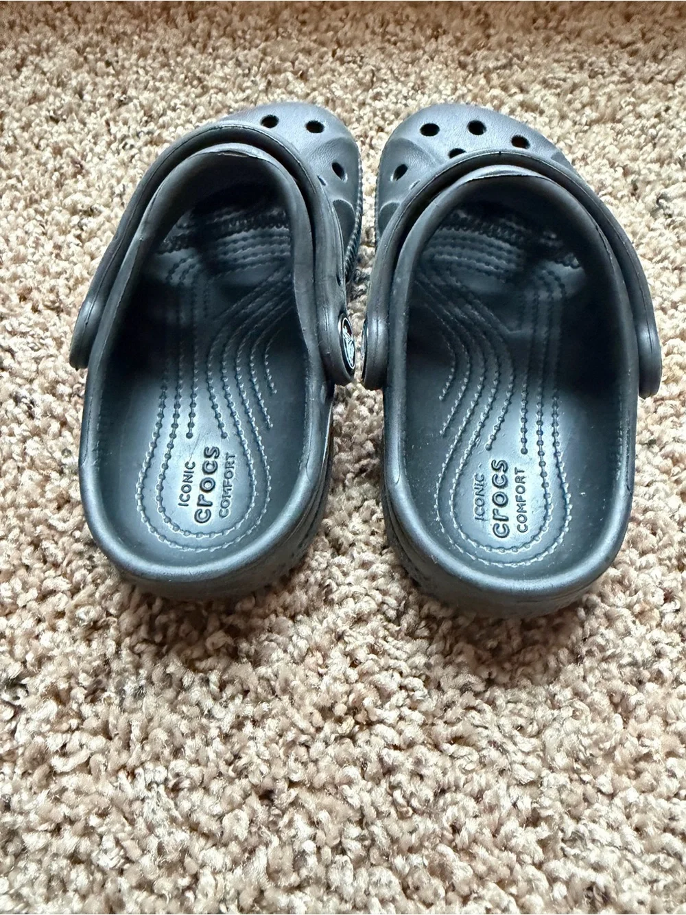 Crocs Kids Classic Clogs in Black C8